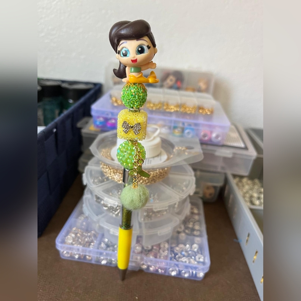 Custom pen